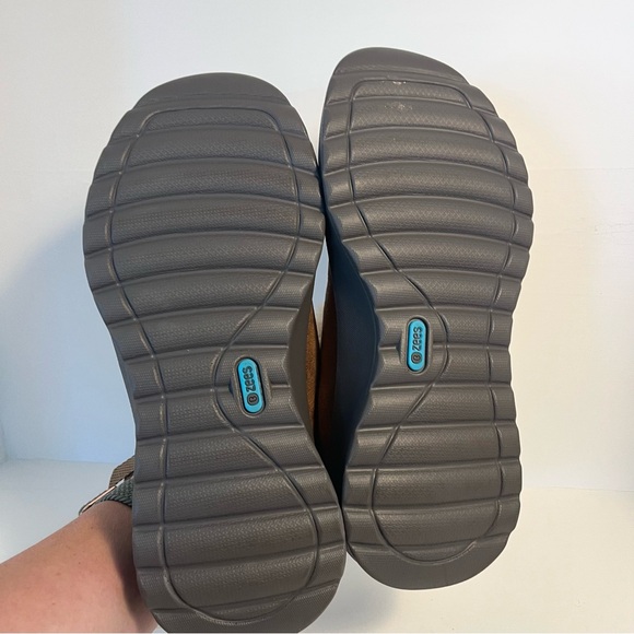 BZees Golden Go Washable Women's Bootie in Brown Size 8.5 - Picture 7 of 11